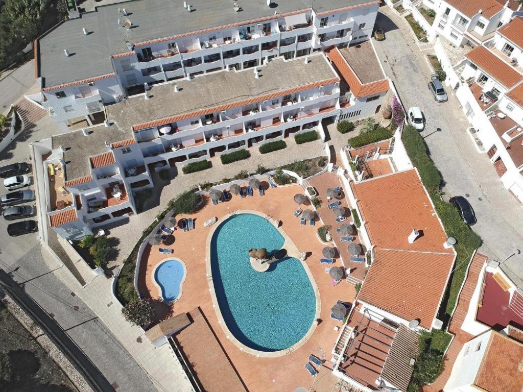 Apartamentos Salema Praia Club Exterior foto
